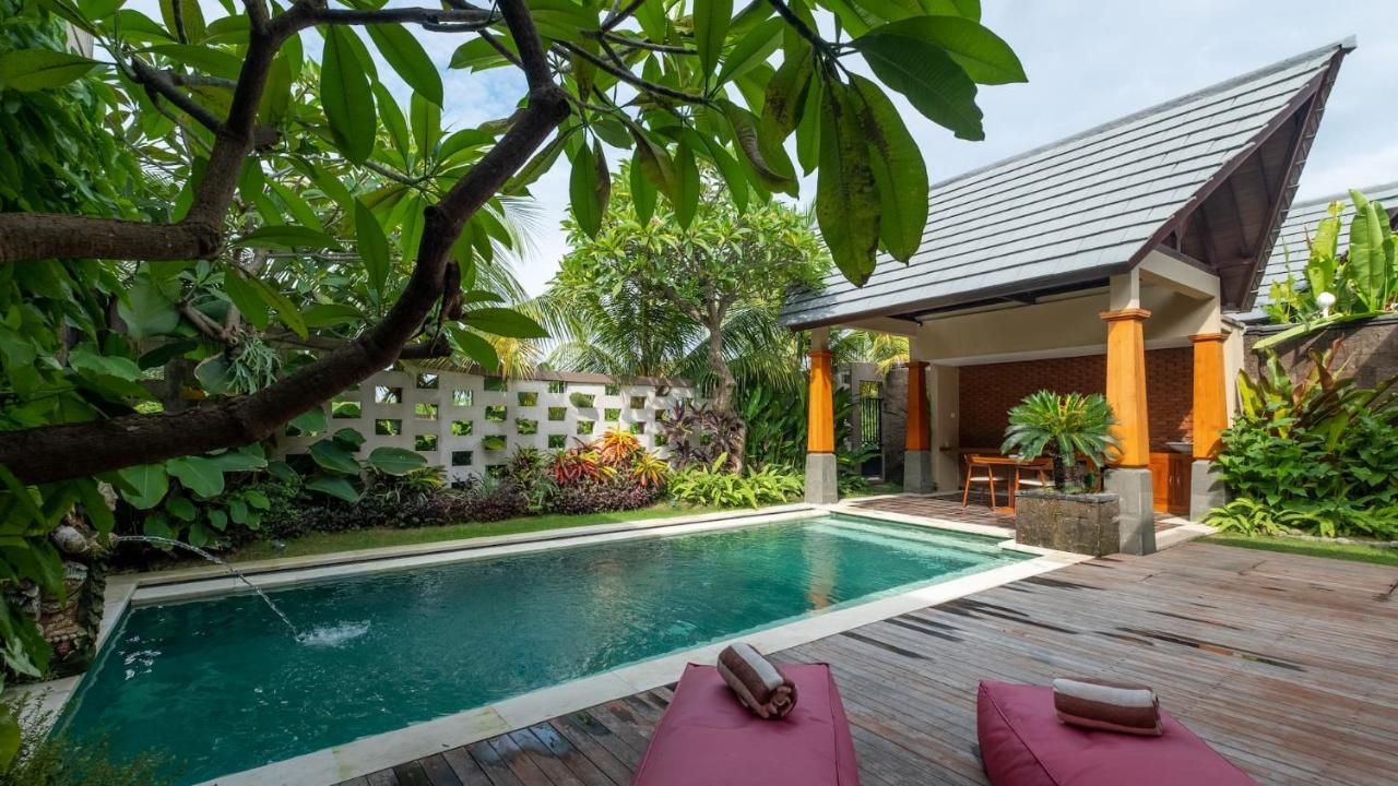 The Grand Villandra Resort Lovina Eksteriør billede